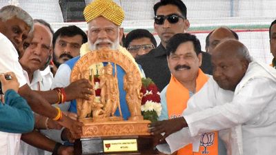 Battle of ‘guarantees’ between BJP, Congress in parched Karnataka