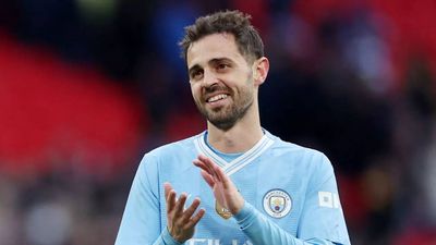 Bernardo Silva strikes late as Manchester City sink Chelsea to reach FA Cup final