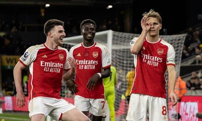 Arsenal return to top spot after Trossard and Ødegaard see off Wolves