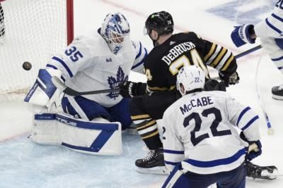 Boston Bruins Dominate Toronto Maple Leafs In Game 1