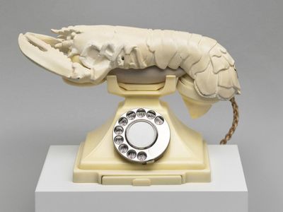An AI Salvador Dalí will answer any question when called on his famous 'lobster phone'