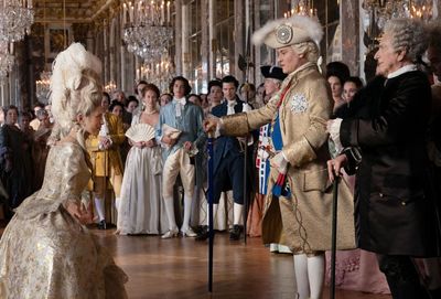 Jeanne du Barry review – Johnny Depp is a lumpen Louis XV in passionless period drama