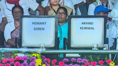 Empty chairs on stage for jailed Hemant Soren, Arvind Kejriwal at INDIA rally