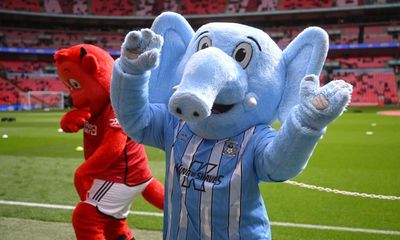 Coventry City 3-3 Man United (2-4 pens): FA Cup semi-final – as it happened