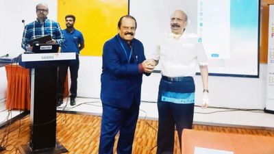 Veteran Chennai-based doctors honoured for their work