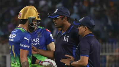 Out or not out? Experts weigh in on Virat Kohli's controversial dismissal in KKR vs RCB match