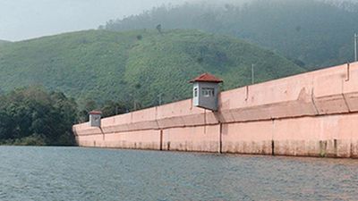 Mullaperiyar dam case: T.N. rejects Survey of India report on mega parking project, SC fixes July 10 to finalise legal issues