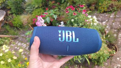 This Award-winning JBL Bluetooth speaker deal is too good to miss – even lower than Black Friday!