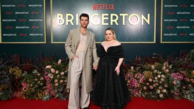 Are Nicola Coughlan and Luke Newton from Bridgerton together in real life?