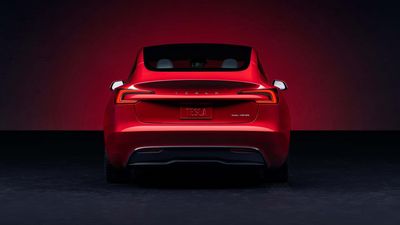Tesla Sales Declines Put U.S. EV Registrations Into The Red For First Time Since 2020