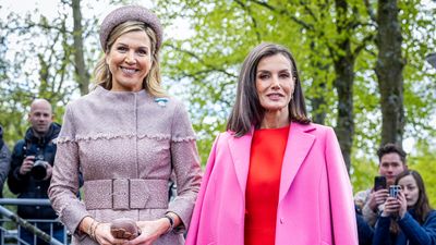 Queen Letizia's ultra bold clashing colours outfit proves burning the fashion rule book is a great idea