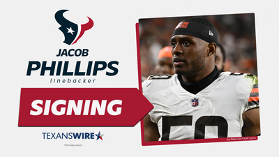Texans sign Browns LB Jacob Phillips to one-year deal