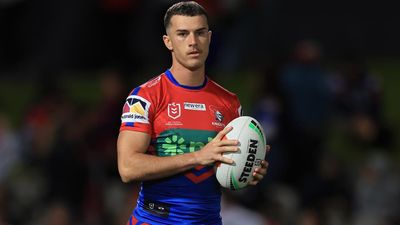 Knights name uncapped Armstrong as Ponga's replacement