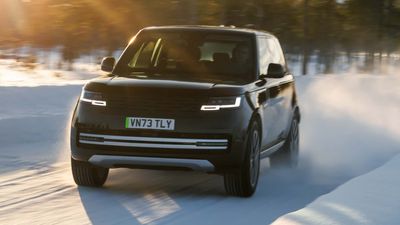 The Electric Range Rover Looks Identical to the Gas Model