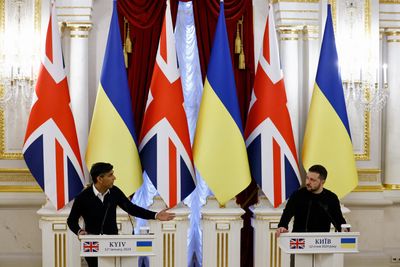 Sunak to announce UK’s ‘largest ever’ military support package for Ukraine