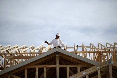 New US Home Sales Pick Up In March