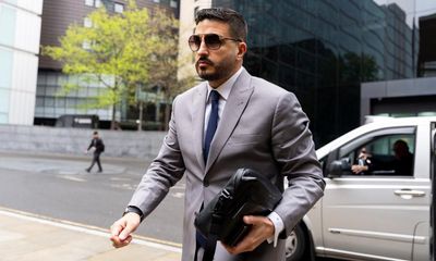 Kia Joorabchian ‘accosted’ by debt collectors working for agent Saif Alrubie, court told