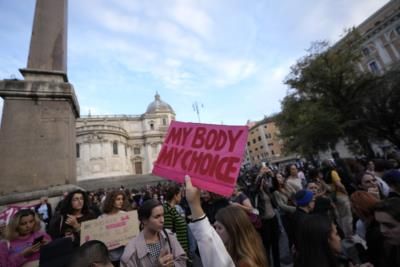 Italy Senate Approves Law Allowing Anti-Abortion Groups Access