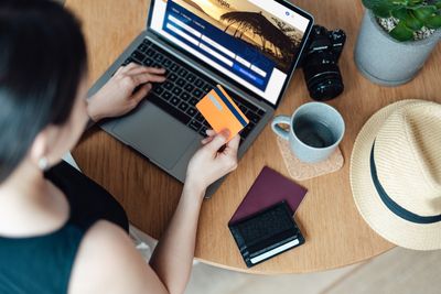 24 Best Travel Websites and Apps to Find Deals and Save You Money