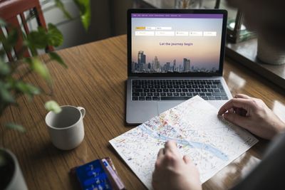 24 Best Travel Websites and Apps to Find Deals and Save You Money