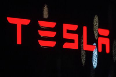 Why Tesla Stock Is Soaring After a Q1 Earnings Miss
