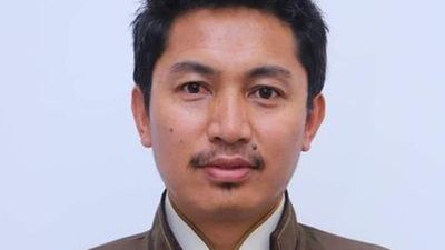 Dropped BJP MP Jamyang Tsering Namgyal revolts against party decision in Ladakh