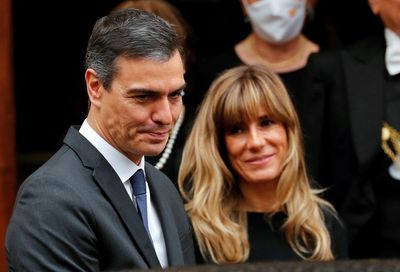 Spain’s prime minister halts public duties after wife accused of corruption