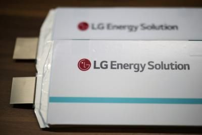 LG Energy Solution To Reduce Capex Amid Slow EV Demand