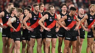 Bombers, Magpies play out thrilling Anzac Day draw