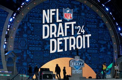 Final 2024 NFL Mock Draft: Russell Brown predicts 4 trades with 5 quarterbacks drafted in the first round