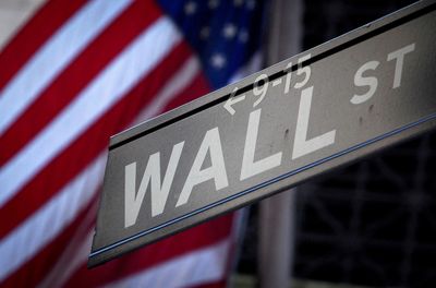 Wall Street Today: GDP Report Sends Stocks Into Freefall