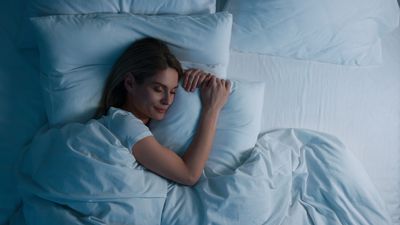 I'm a sleep writer — here's my 3-step nighttime routine for falling asleep fast