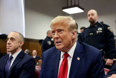 Tabloid editor discussed Trump pardon
