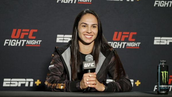 Ariane Lipski plots her ‘best performance ever’ against Karine Silva at UFC on ESPN 55