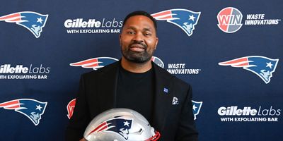 Jerod Mayo says Patriots are taking a player at No. 3, teases late trade up