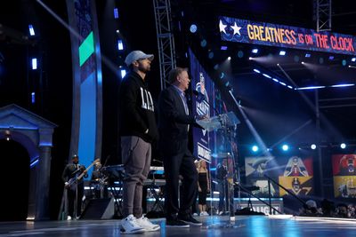 NFL kicks off draft with Eminem, Lions legends