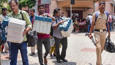 Lok Sabha polls Phase 2 | Polling begins in 20 seats in Kerala; 194 candidates in fray