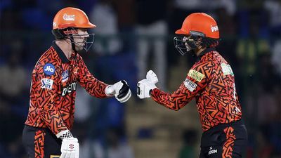 'We don't expect Travis Head and Abhishek Sharma to perform 14 games': SRH coach Daniel Vettori after loss to RCB