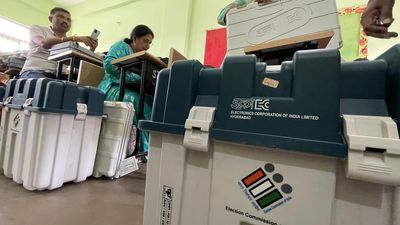 SC thumbs-up for EVMs, declines plea to revive paper ballot