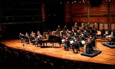 OAE/Schiff review – Mendelssohn deep dive is charged with energy and colour