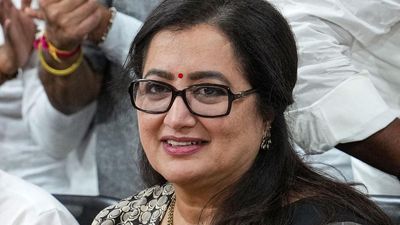 JD(S) didn’t invite me for campaign in Mandya, says Sumalatha