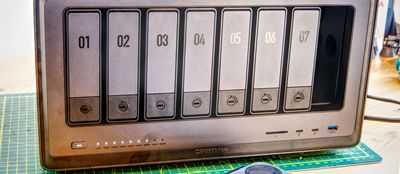 Ugreen NASync DXP8800 Plus review