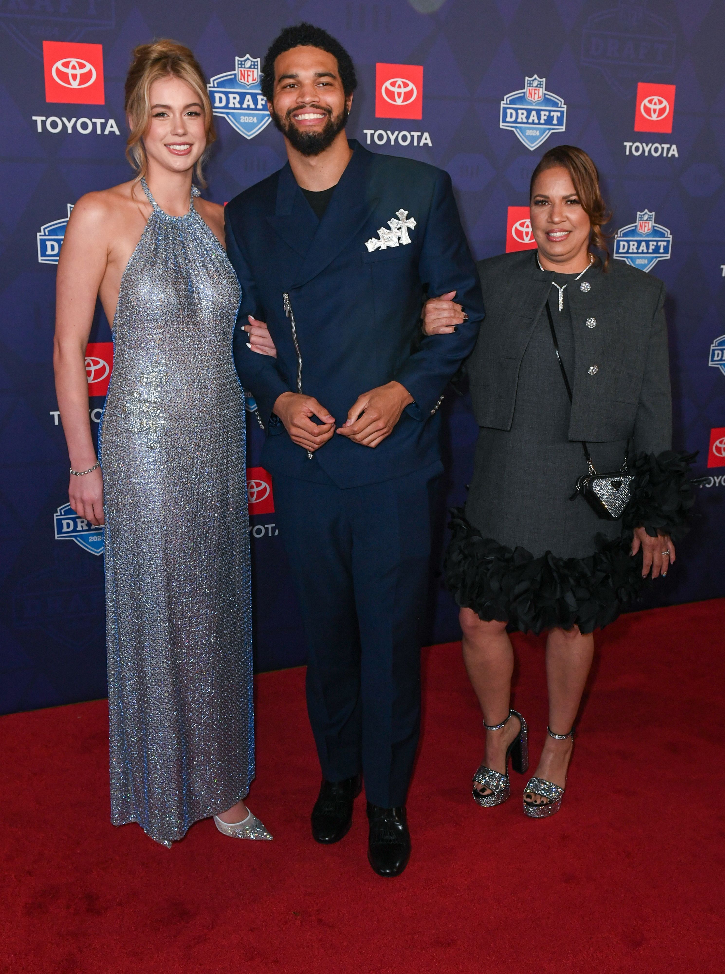 Caleb Williams Hit the NFL Draft Red Carpet with New…