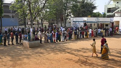 Despite early morning rush, voter turnout in Bengaluru constituencies marginally lower than in 2019