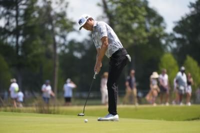 Mcilroy And Lowry Maintain Lead In Zurich Classic