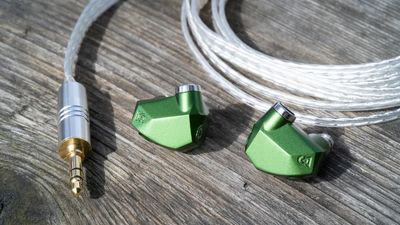 Campfire Audio Andromeda Emerald Sea review: eccentric yet exciting sound
