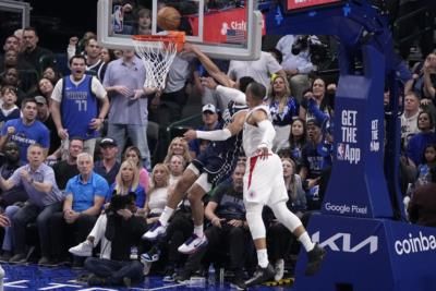 Mavericks' Defense Dominates Clippers In Chippy Game 3 Victory