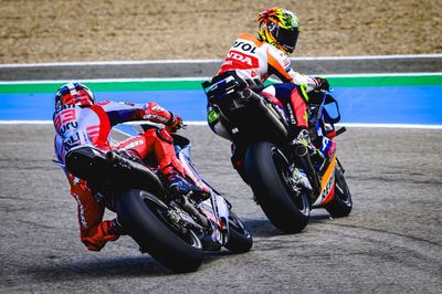 Mir rages at "irregular" MotoGP stewards after Marquez sprint clash