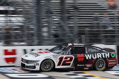 Ryan Blaney fastest in Dover Cup practice; Smith and Grala wreck