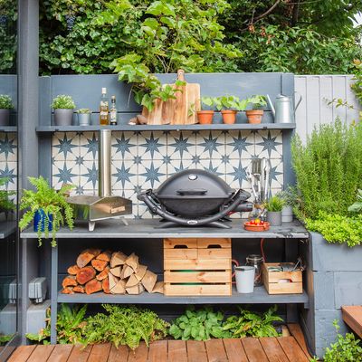 6 design rules for an outdoor kitchen that everyone should follow, according to experts